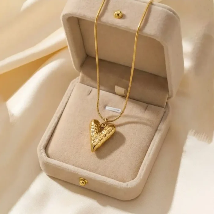 Bold Hammered Heart Necklace in 14K Gold – Meaningful Modern Romantic Gift - Image 5