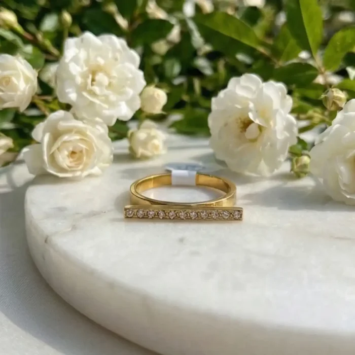 Modern Crystal Gold-Plated Steel Bar Ring - Image 4